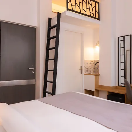 Terre Neuve 3* Parigi